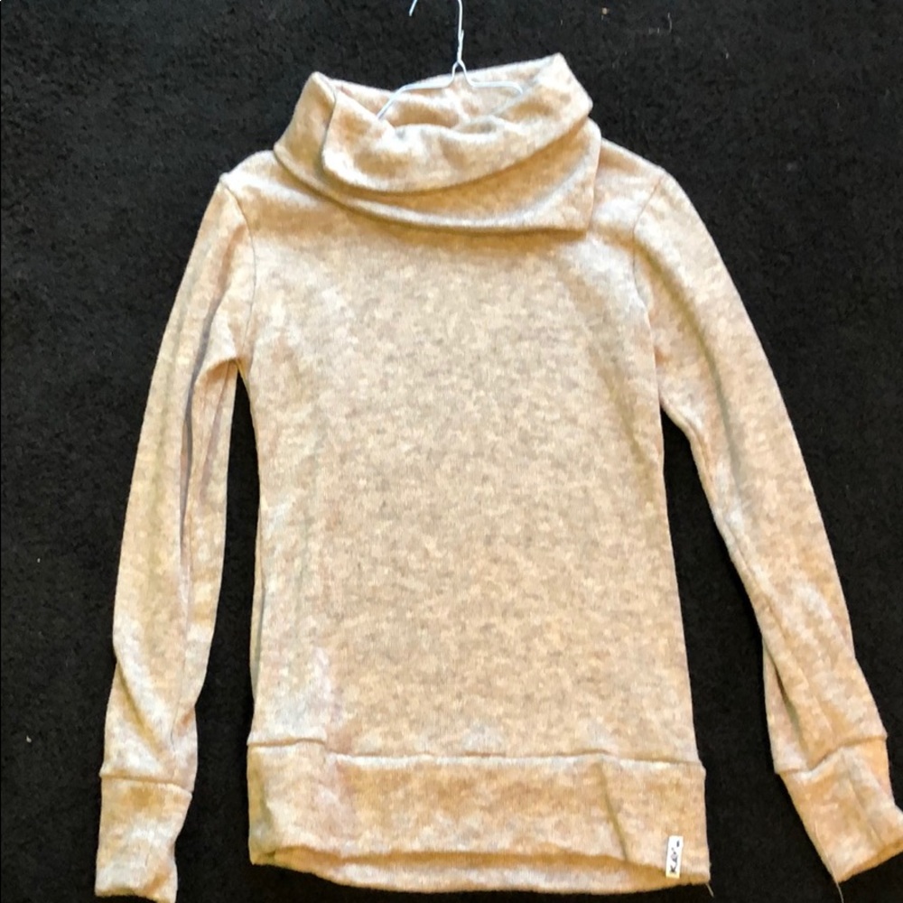 Kavu turtleneck sweater